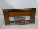 Magnavox Model OFM026 Stereo FM/AM Radio