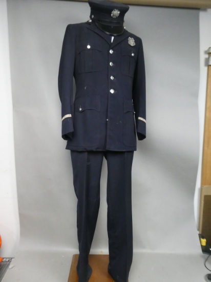 Obsolete Rochester Milwaukee WI Fire Department Uniform w/ Bad & Hat