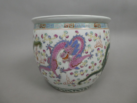 Chinese Famille Rose Porcelain Multiple Dragon Pot JardiniÃ¨re