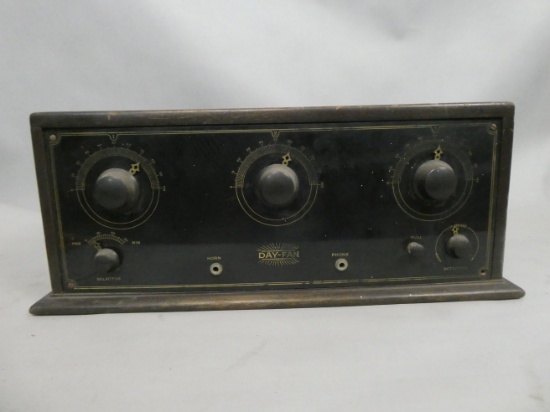 Antique Vintage Day-Fan Tube Radio Dayton Fan Motor Company DayFan OEM-7 5106