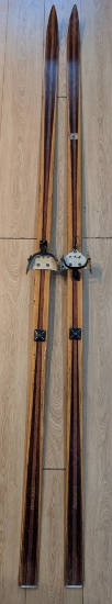 7 Foot Splitkein Special Bass Skis with Bindings