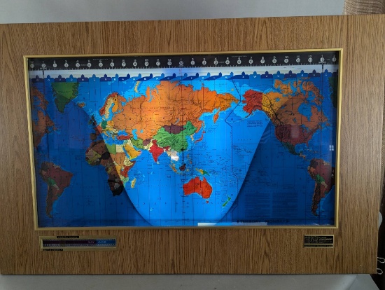 Geochron World Clock with Daylight and Time Zone Display