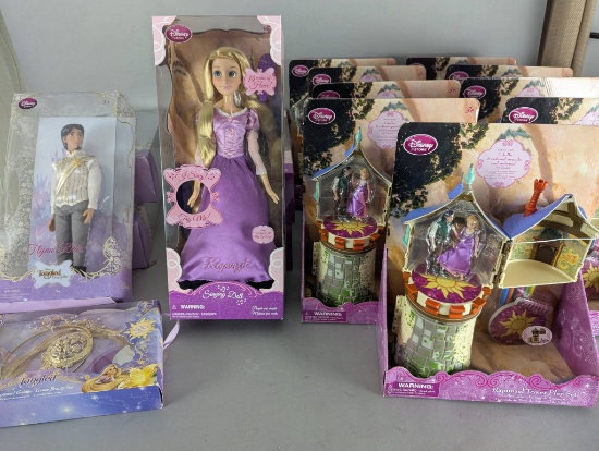 Disney Tangled Lot with Dolls, Play Sets, and Beauty Set