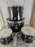 4 Piece Ludwig Vistalite Acrylic Drum Set with Tama Pedal