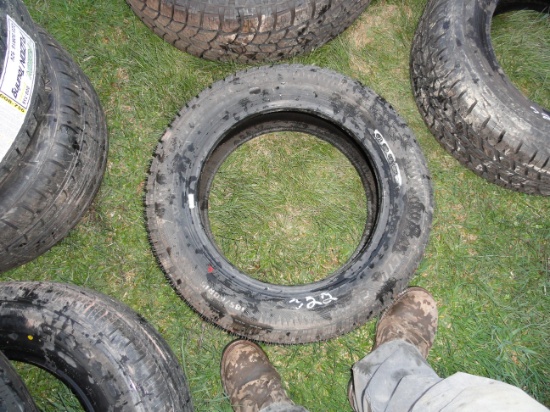 New 185/60R15 M&S Artic clay tire
