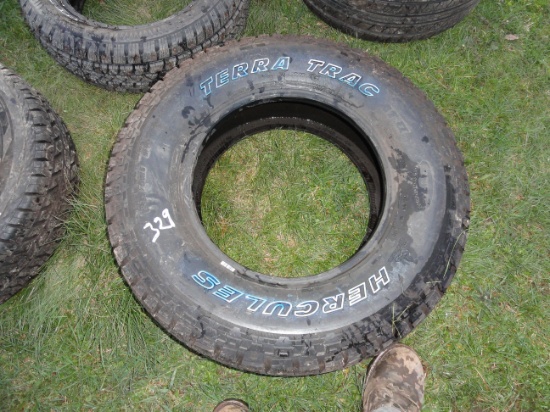 New 235/75R15 Hercules Terra track tire