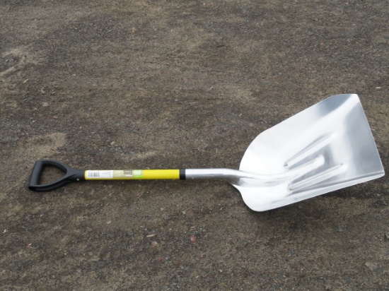 New scoop shovel