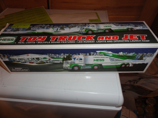 Toy - Hess truck and jet