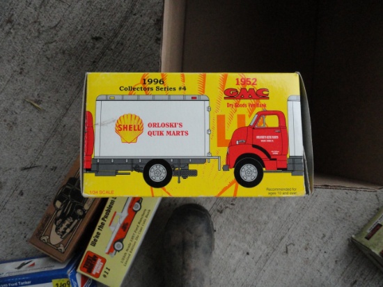 Toy - Variety of Shell toys
