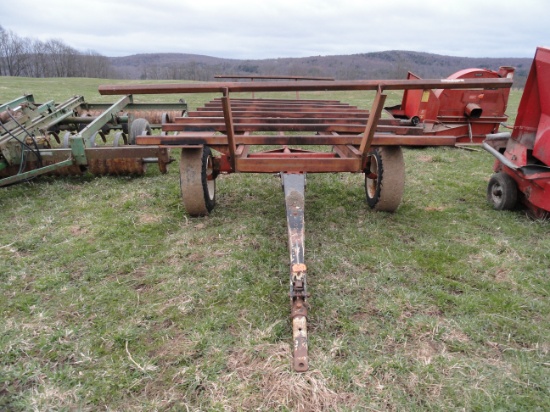 20 ft round bale wagon on Gehl running gear
