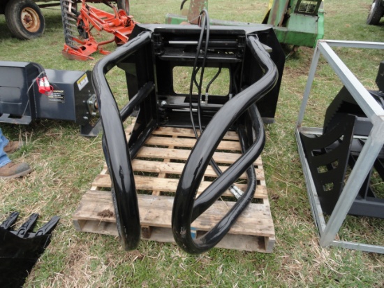 NEW - EHE quick attach bale grabber.  Made in the USA