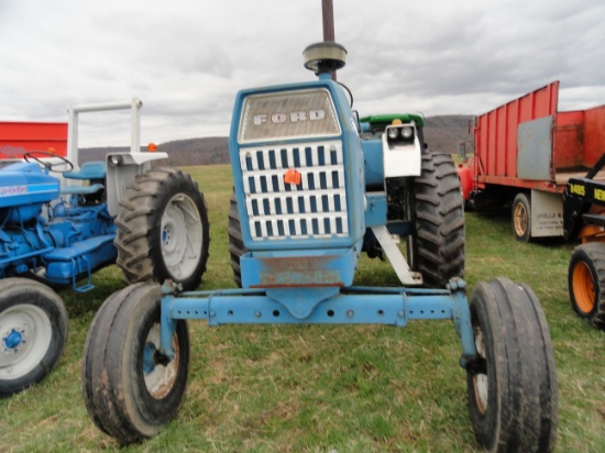Ford 8000 diesel tractor