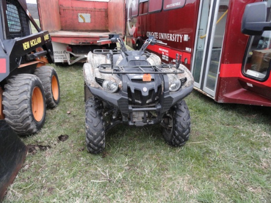 Yamaha Grizzly 700 FI 4 wheeler.  HAS REGISTRATION