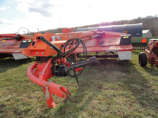 Kuhn FC 353 GC discbine.   PARTS MACHINE