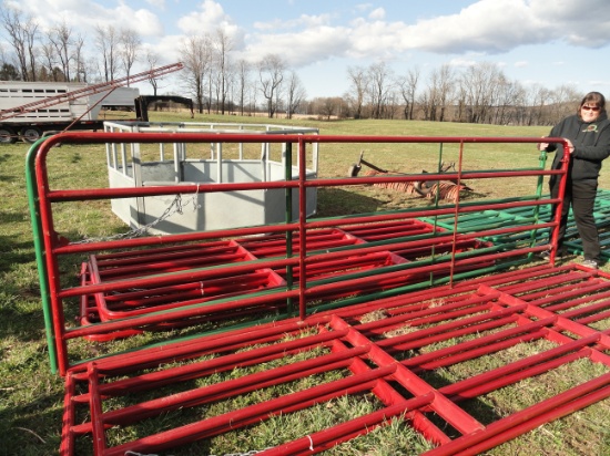NEW - Red 14ft gate