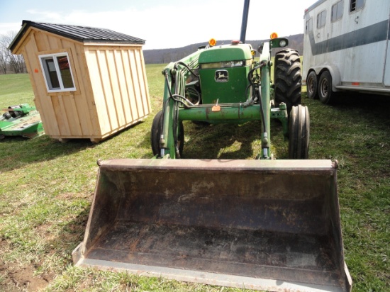 JD 2350 tractor with JD 146 loader
