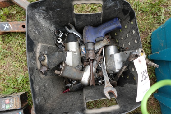 Air tool and wrench