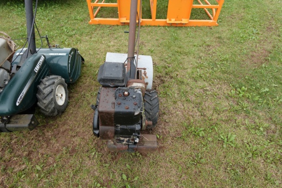 Rear tine walk behind rototiller