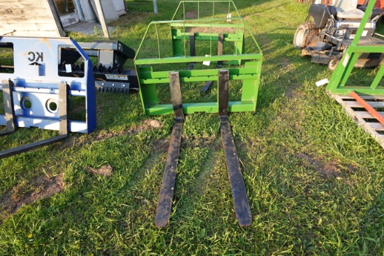 NEW - Kivel JD style quick attach 48in pallet forks