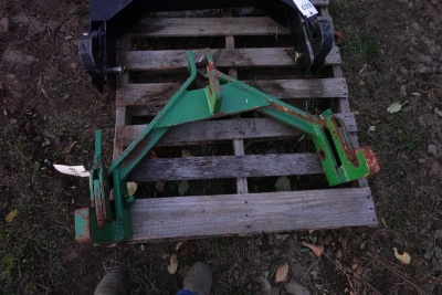 3PT green quick hitch