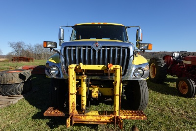 2009 Internation al work star 7300 series truck