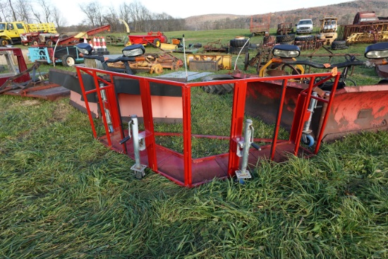 V plow moving cart