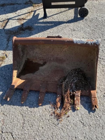 mini ex bucket