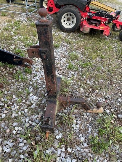 Tag #2068  3 pth trailer hitch