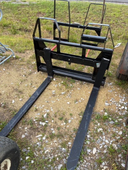 Tag # 0805 New adjustable forks w/ Euro mount