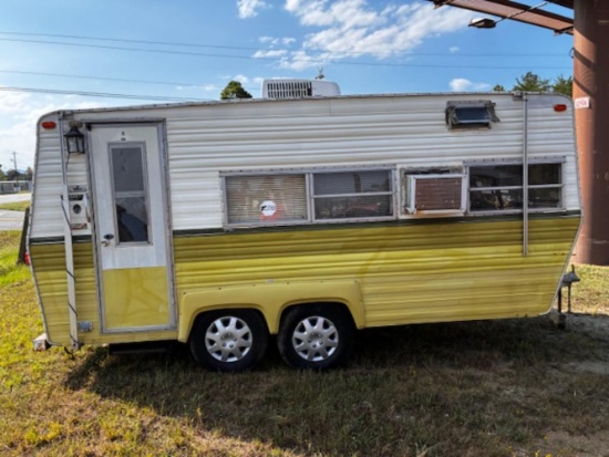 Camper