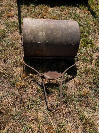 Metal roller