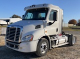 2016 Freightliner Cascadia 113