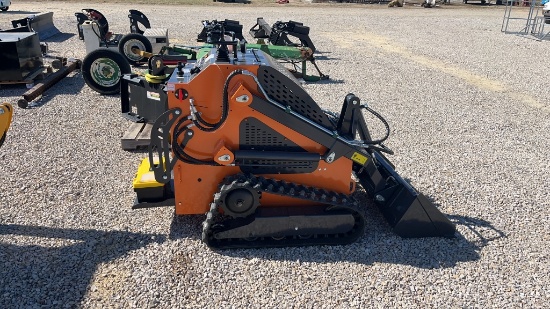 Landhero Mini Skid Steer Loader