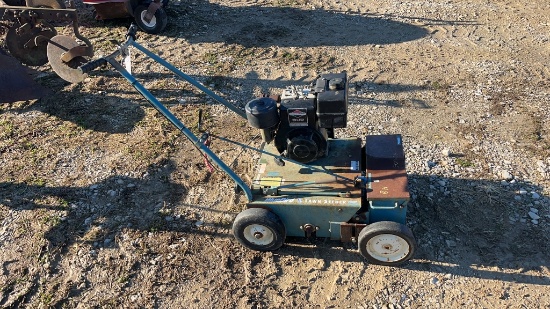 Bluebird Lawn Seeder