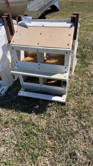 2 4 Compartment Nesting Boxes