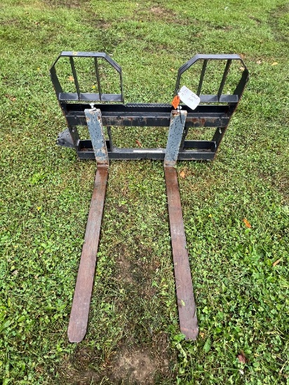 NEW QA  48" Bobcat Pallet Forks