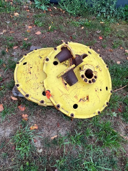 2 JD Wheel Centers