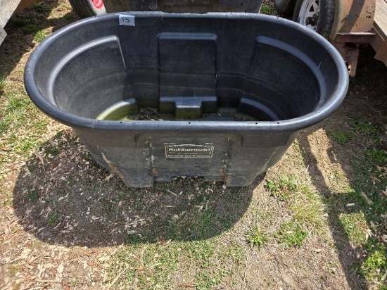Rubbermaid Poly Tub