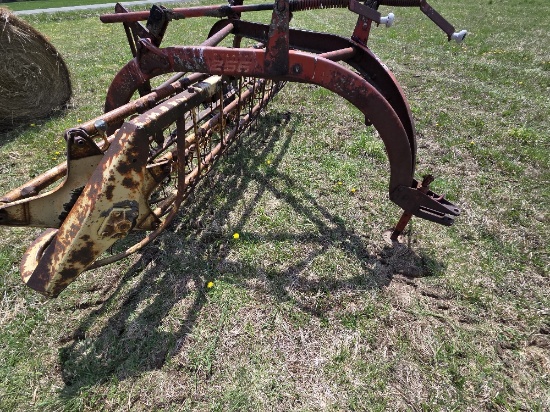 256 Hay Rake