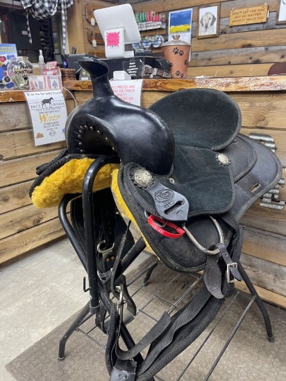 14" Silver Royal King Series Synthetic Barrel Saddle