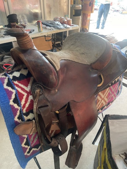16" Used Roping Saddle