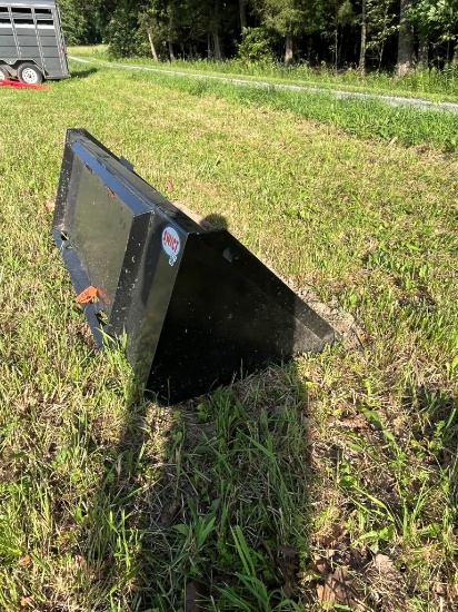NEW  QA  66"  Swict Bucket