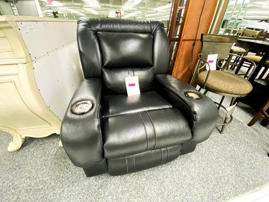 Black recliner chair (2 cupholders)