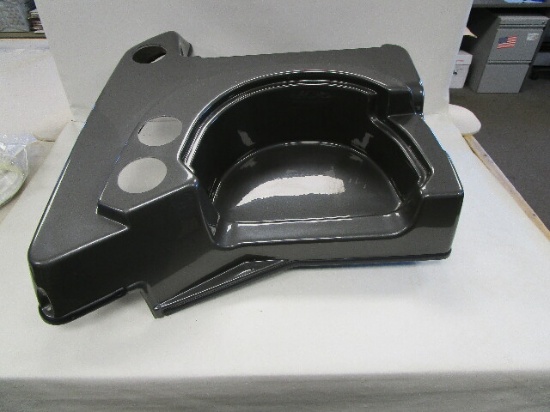 Tracker Targa marine boat fiberglass dash console, part # 335697