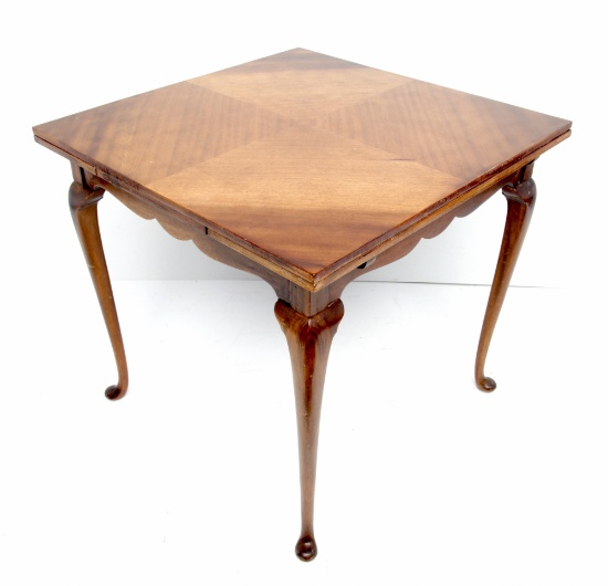 19th Century Queen Anne Extending Table