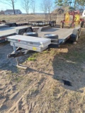 Dual axle equipment trailer