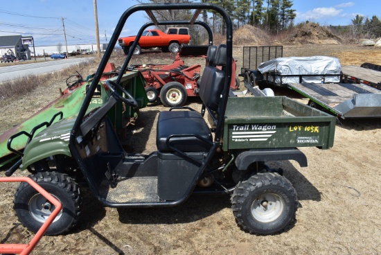 Honda Trail Wagon side by side