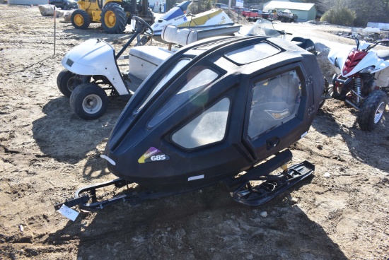 Polaris Equinox 685 snowmobile passenger trailer/pod