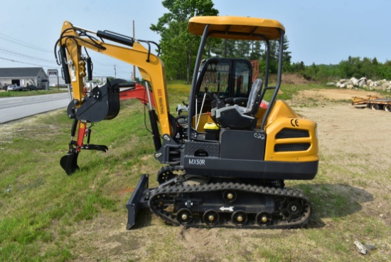 2024 AGT mini excavator, mod. MX50R