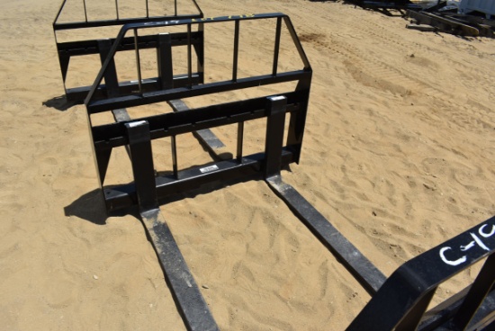 New 48" Kivel 3500lb pallet fork attachment